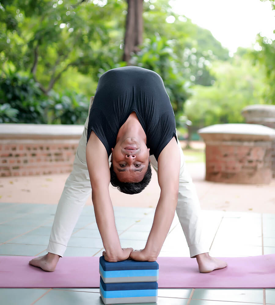 Sirsasana